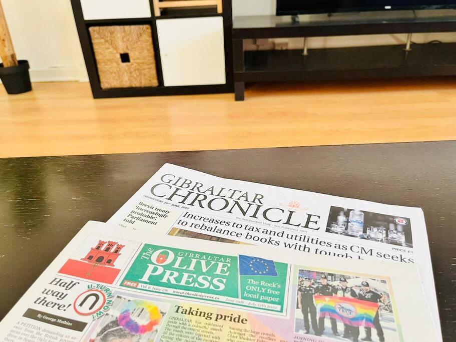 The Rock Retreat - Gibraltar Apartment Екстериор снимка