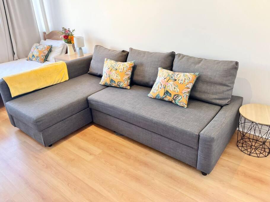 The Rock Retreat - Gibraltar Apartment Екстериор снимка