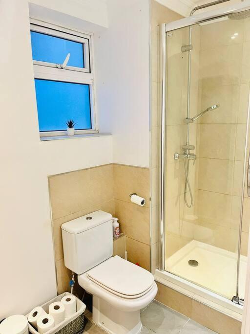 The Rock Retreat - Gibraltar Apartment Екстериор снимка